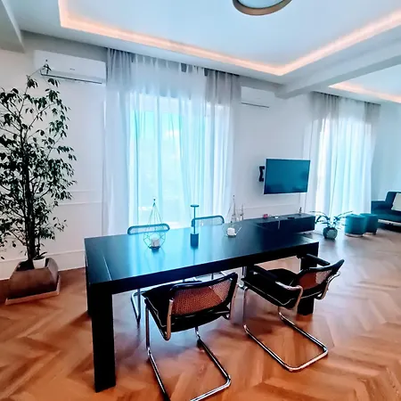 Noa's Apartment *